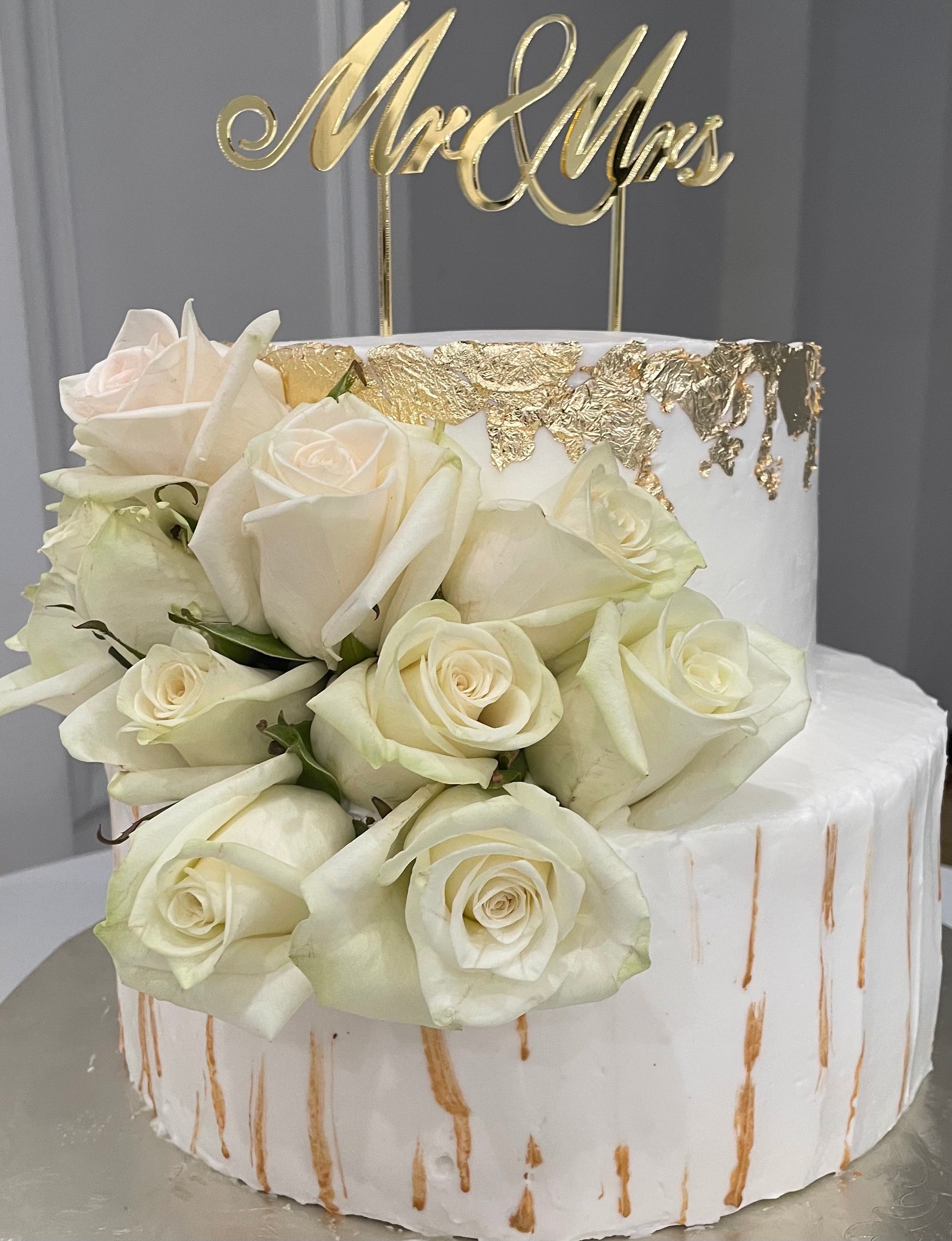 “ A Slice of Perfection: Choosing Your Dream Wedding Cake”